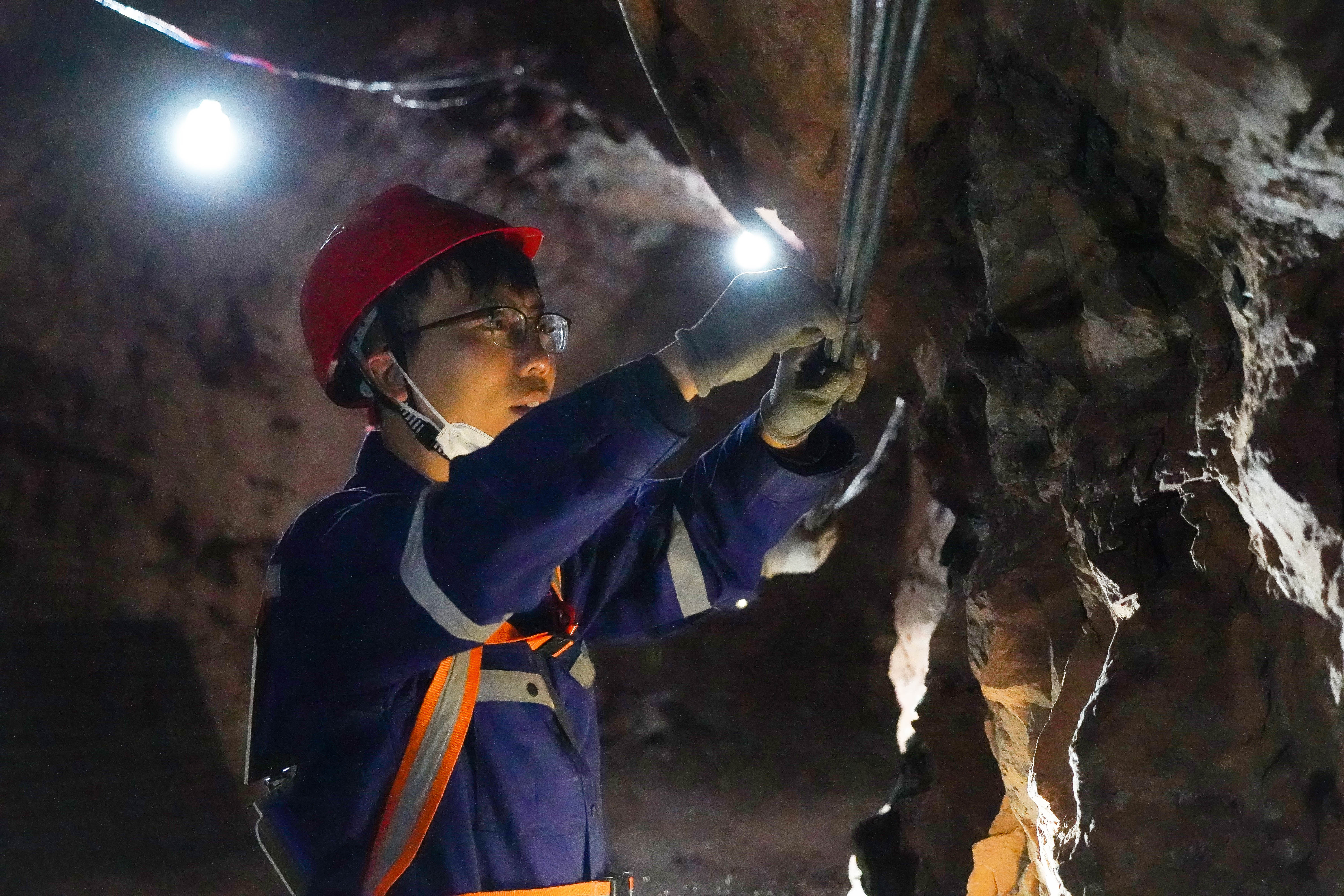 1756394922239545.jpg 17-21 (2).jpg