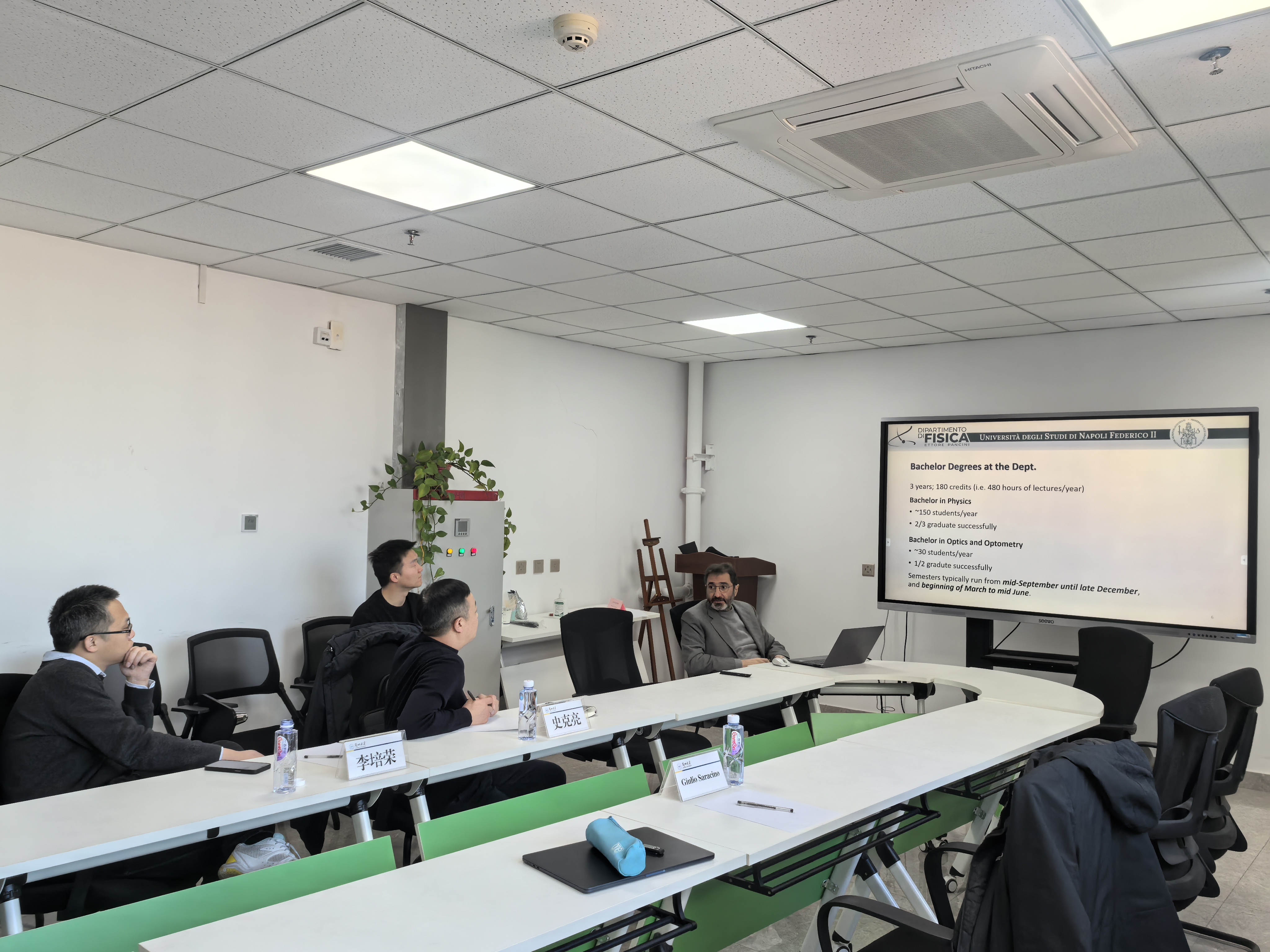 1764129913987408.jpg 1d5a3fa917014a3d9e4319bf2e7e8d47.jpg